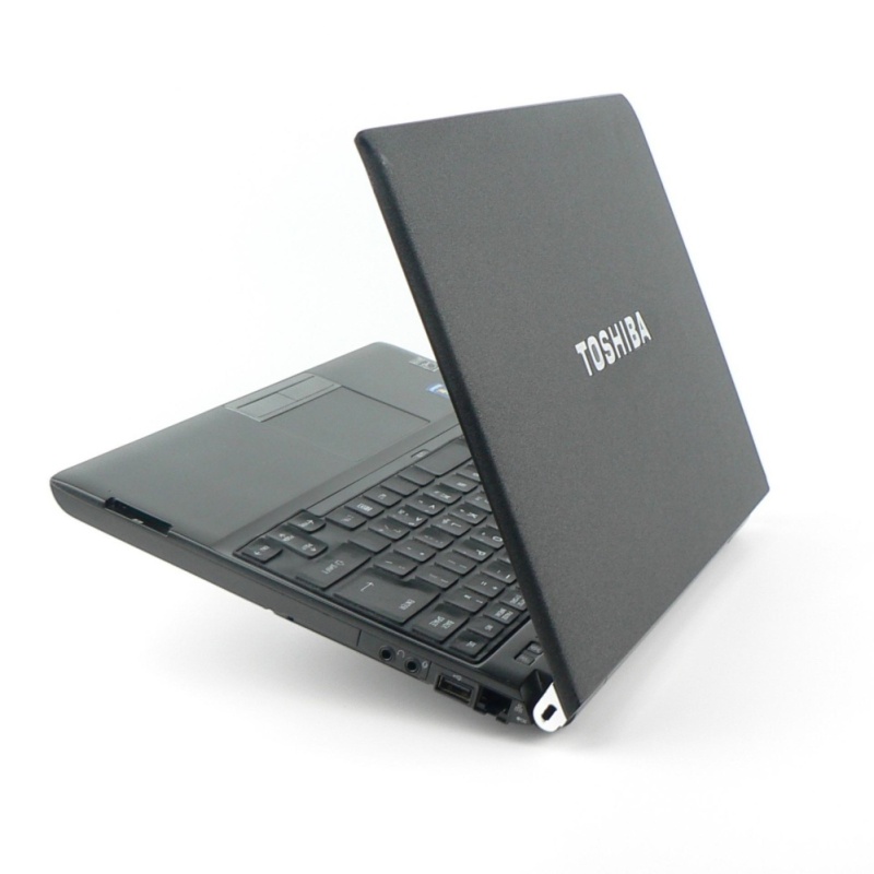 TOSHIBA dynaBook R732 i5 3rd Generation 4GB/320GB HDD